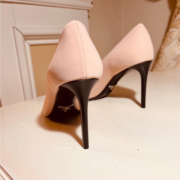 Prada Shoes Prada Fabric Pointy-Toe Pump size 36 1/2 IT - Picture 16 of 16